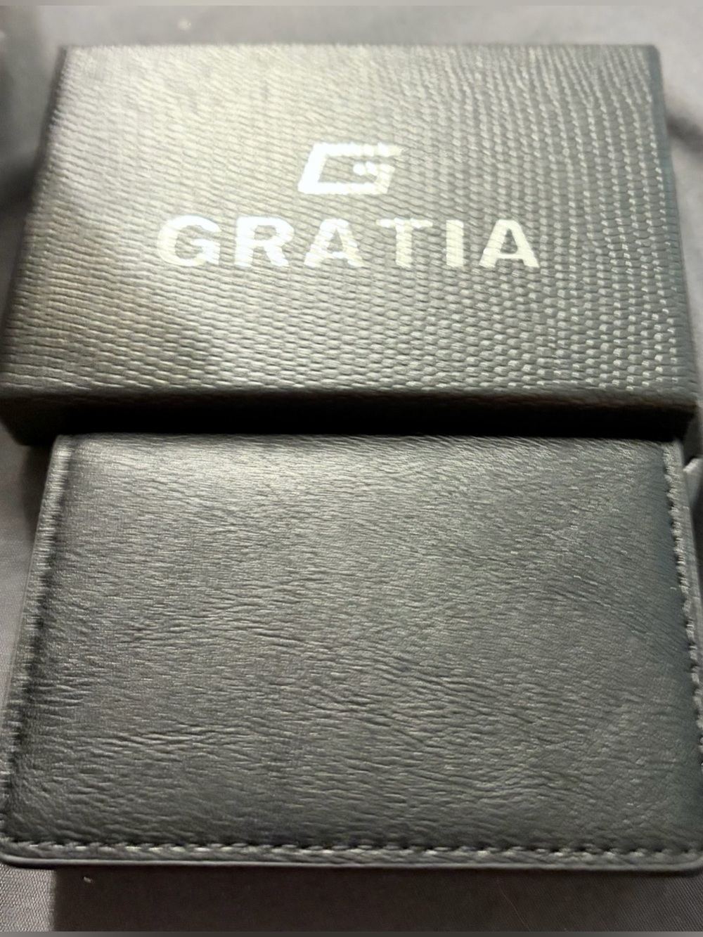 NIB Gratia Pop-Up Card Wallet Slim Leather Bifold with RFID Blocking & more